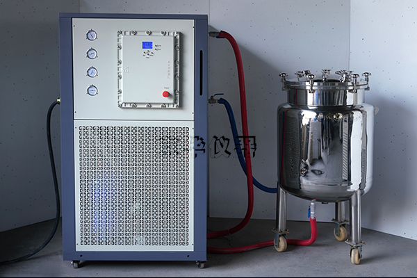 如何計(jì)算超低溫循環(huán)冷卻器與配套設(shè)備的功率 如何計(jì)算超低溫循環(huán)冷卻器與配套設(shè)備的功率