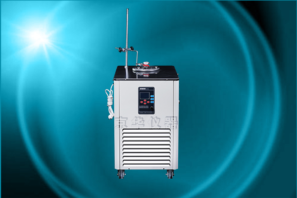 如何解決高低溫恒溫槽可能出現(xiàn)的結冰現(xiàn)象